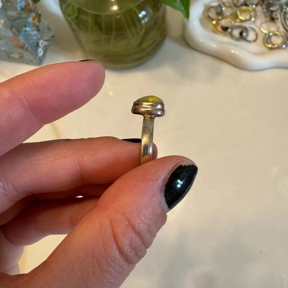 Opal ring - Picture 4 of 6